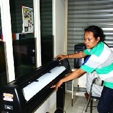 Eksterior BMW E60 Telah Berubah Warna