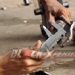 Nino Nin *Rocksta Memulai Modifikasi Rangka Honda GL Max British Chopper