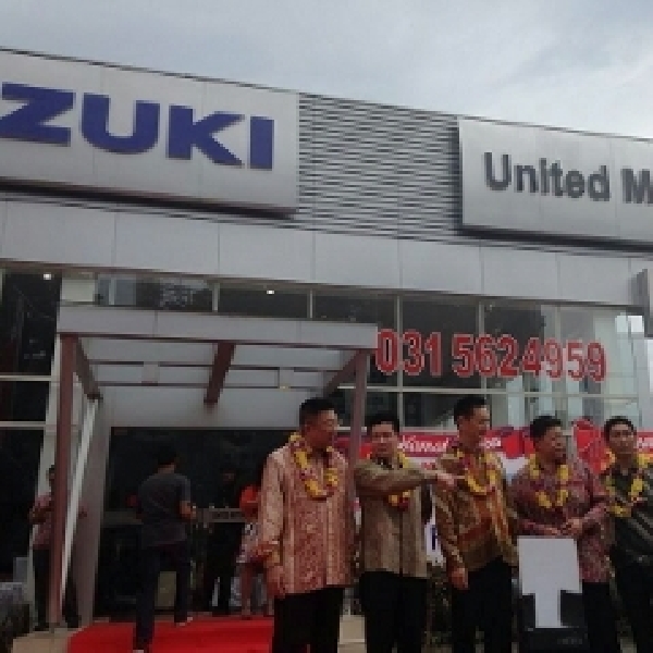 Suzuki Resmikan Dealer Baru di Surabaya