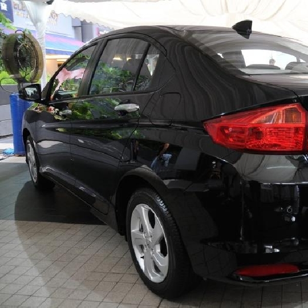 Segera Meluncur, Ini Dia Beda New Honda City Varian S dan E