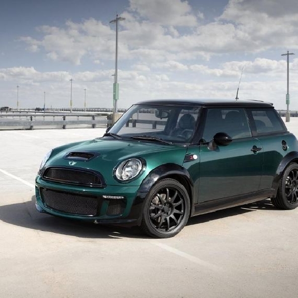 TopCar Bikin Garang MINI Cooper S Bully