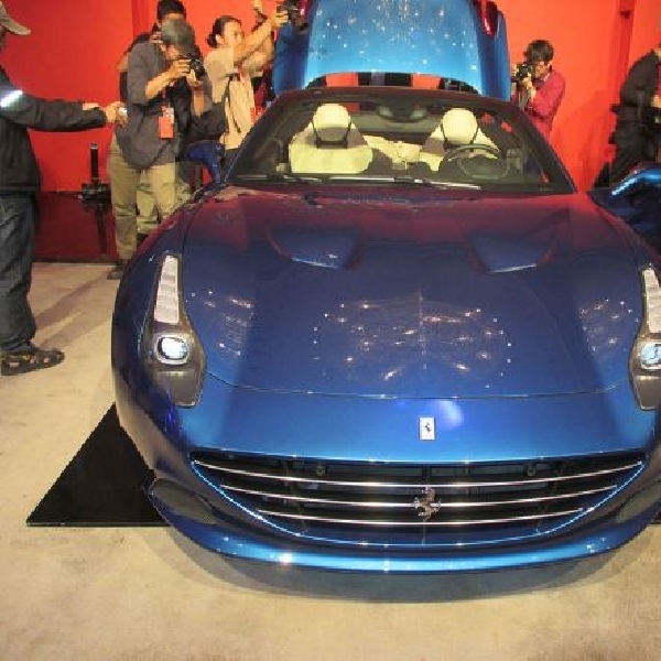 8 dari 10 unit Ferrari California T ludes terjual