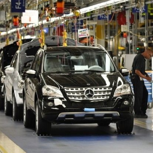 Mercedes Benz tingkatkan kapasitas produksi di Amerika Serikat