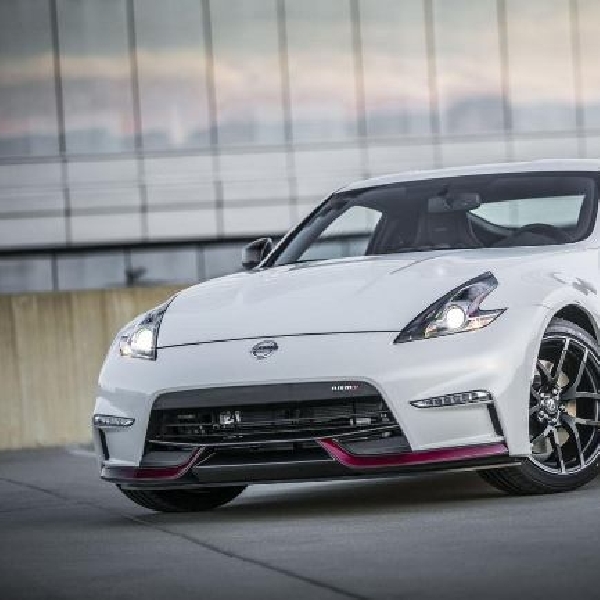 Nissan 370Z 2015 resmi rilis untuk pasar Amerika Serikat