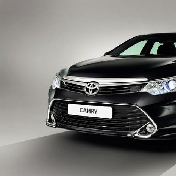 Ini dia desain utuh Camry 2015 facelift yang akan menjelma di Rusia