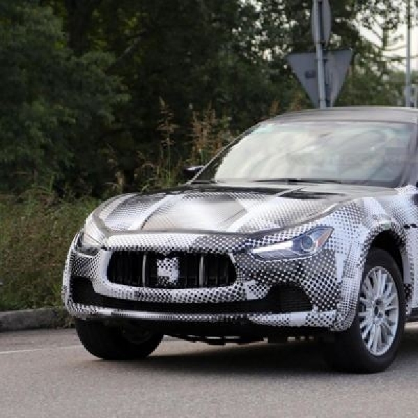 Maserati Levante 2016 terbidik kamera untuk pertama kali