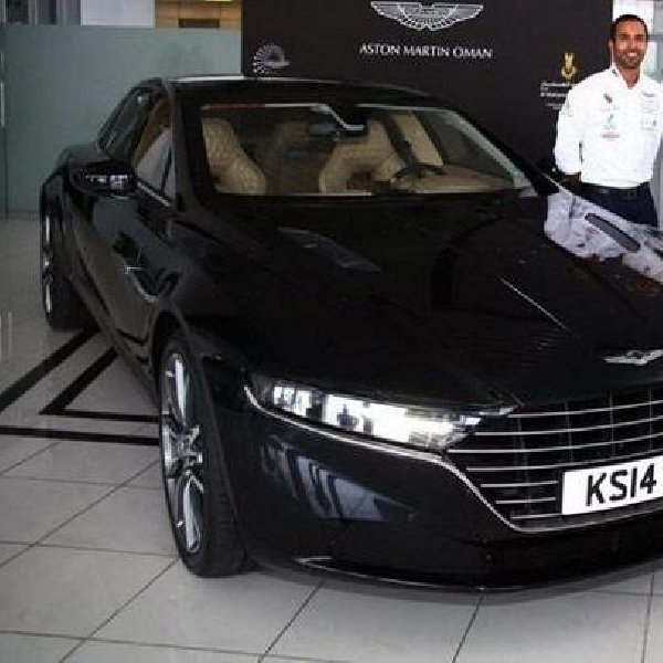 Penasaran bentuk Aston Martin Lagonda? Ini dia penampakannya