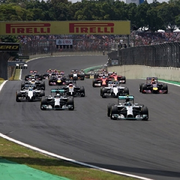 Rosberg Sulitkan Jalan Hamilton Raih Gelar