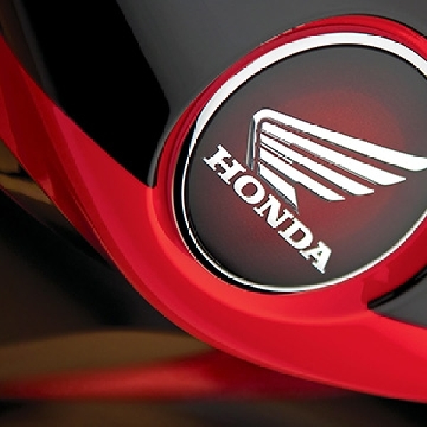 Honda kembangkan Motor Roda Tiga Pesaing Piaggio MP3