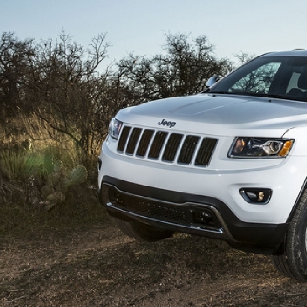 Masalah Airbag Jeep Recall Ribuan Grand Cherokee