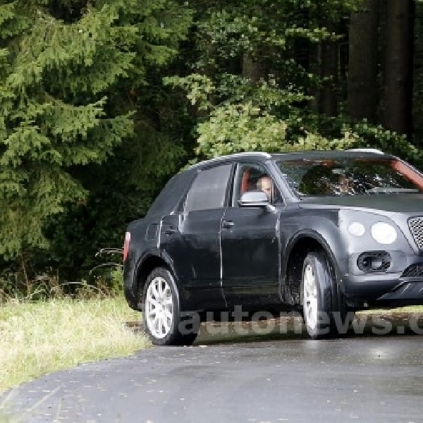 Mobil Pertama SUV Rolls-Royce akan Diberi Nama Cullinan