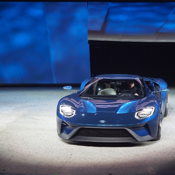 Ford Hadirkan Model Pesaing Ferrari di Geneva Motor Show 2015