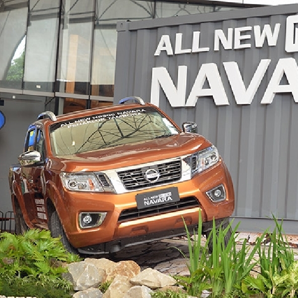 Inilah All New NP300 Navara yang Taklukkan Gunung Tambora