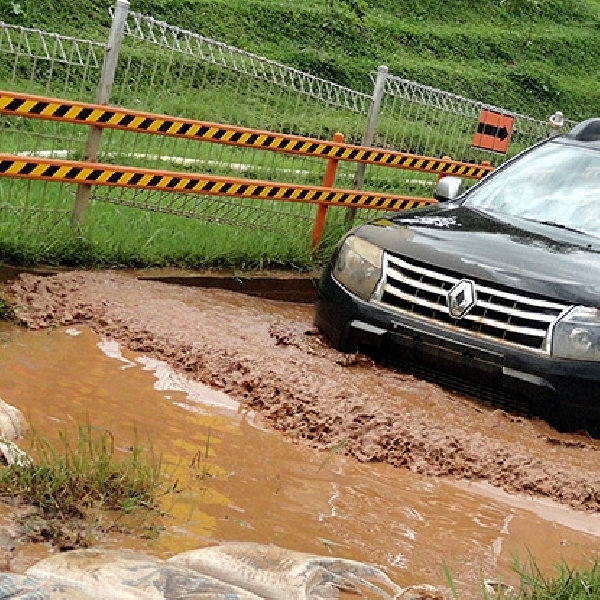 Ini Kelebihan Renault Duster 4x4 Dibanding SUV Lain