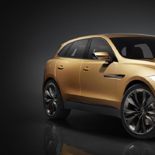 Jaguar Sedang Kembangkan SUV Untuk Tantang BMW X1?