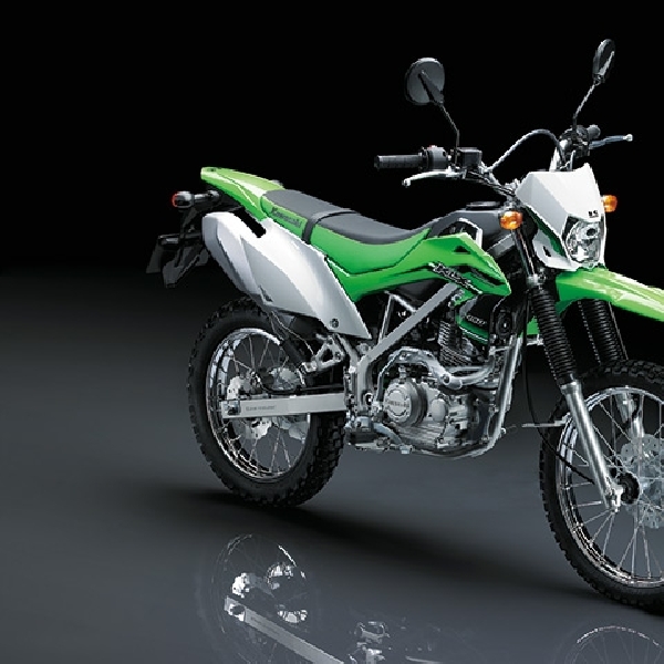 Diluncurkan di Jakarta Fair, Ini Spesifikasi New KLX 150