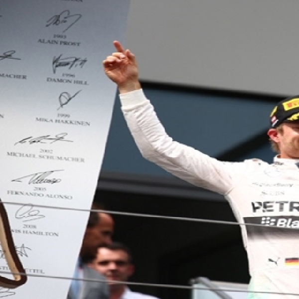 F1: Salip Hamilton, Rosberg Juara di Austria