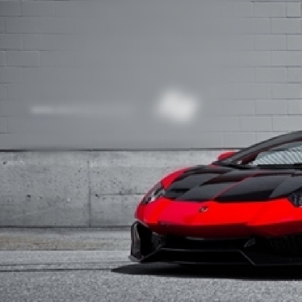 Lamborghini Aventador Terlihat Lebih Eksotis