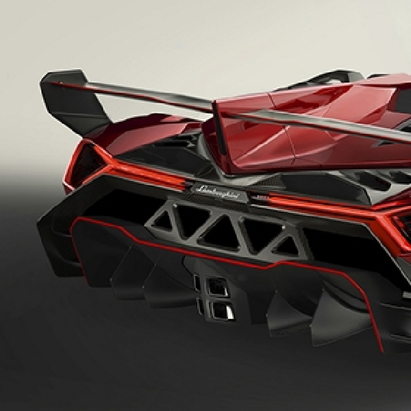 Lamborghini Bertenaga 800 Hp Diberi Nama HyperVeloce