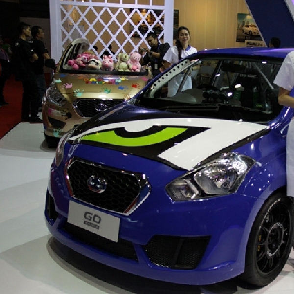 2 Modifikasi Racing Style Datsun Go Panca Bikin Pangling