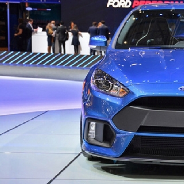 Ford Mengkuak Spesifikasi Kinerja Focus RS