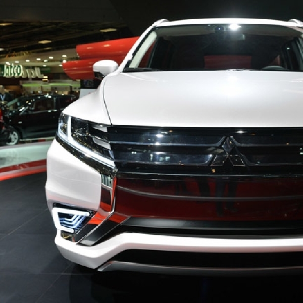 Kehadiran Mitsubishi Outlander Sport Hybrid Akan Semakin Dekat