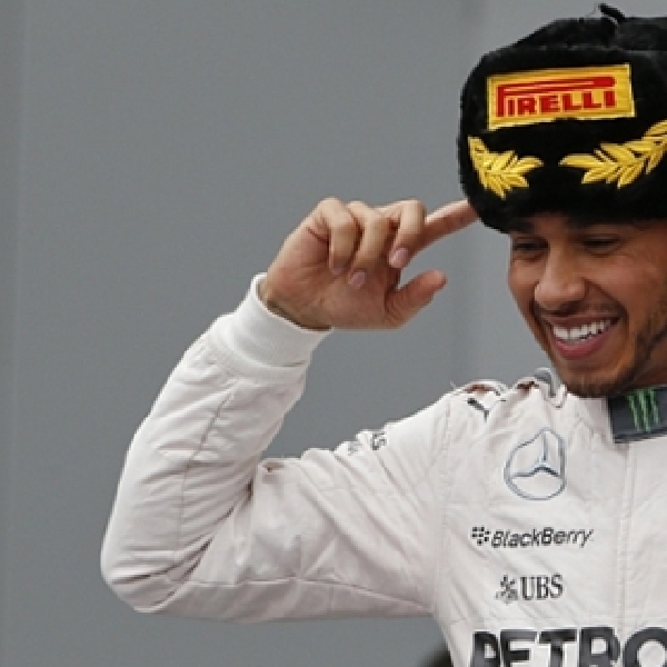 F1: Menang di Rusia, Hamilton Tidak Ingin Terbawa Perasaan