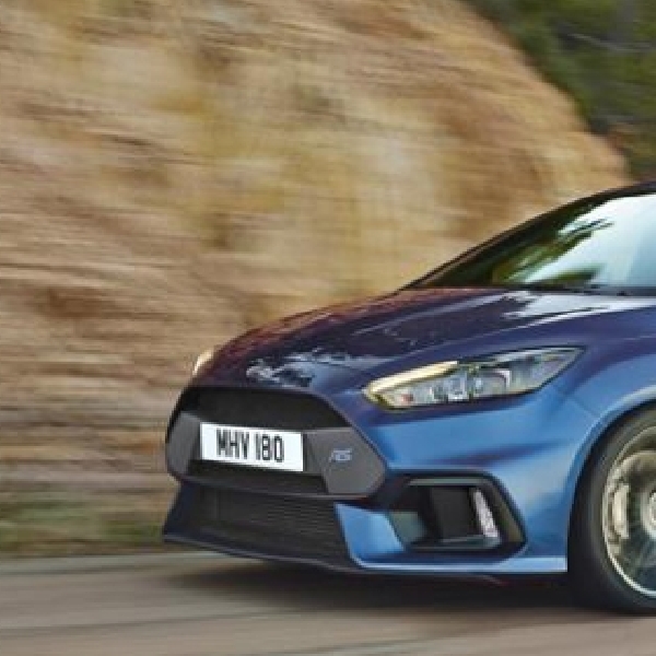 Penjualan Ford Focus RS Laris Manis di Inggris