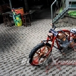 Binter Merzy Old School Tampil Nyentrik Tanpa Kabel