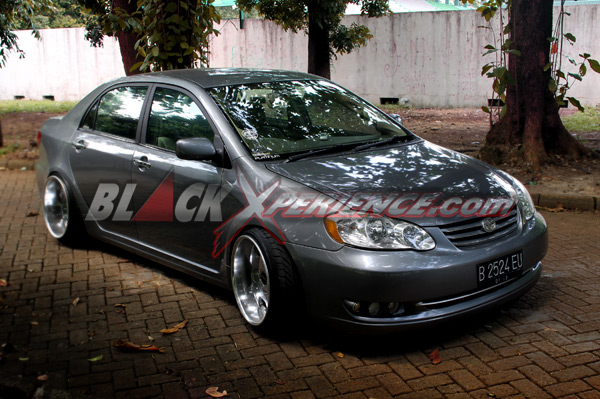 Toyota Altis "Super Celong"