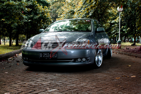 Toyota Altis "Super Celong"
