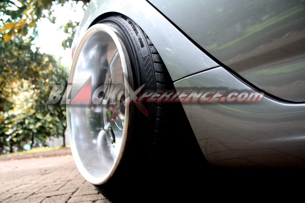 Toyota Altis "Super Celong"