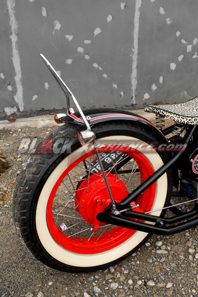 Modifikasi Mix Honda GL100 Chopper dan Brat Style