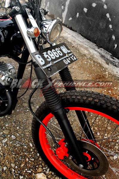 Modifikasi Mix Honda GL100 Chopper dan Brat Style