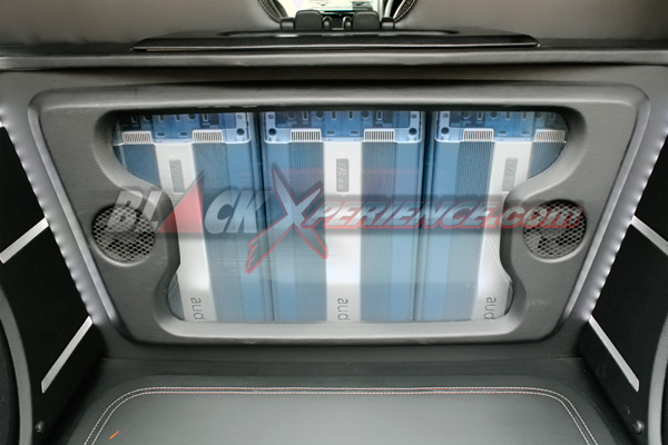 SCIROCCO Racing Look Dengan Kelir Eye Catchy