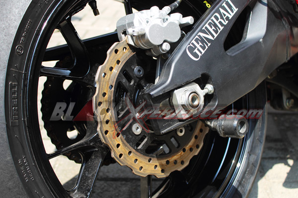 Ninja 250 Rasa Ducati Desmosedici