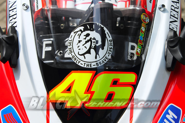 Ninja 250 Rasa Ducati Desmosedici