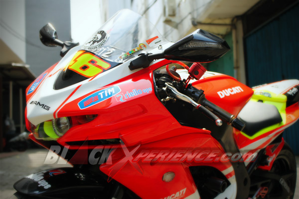 Ninja 250 Rasa Ducati Desmosedici