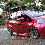 Stella Tak Ingin Kalah dengan Pria