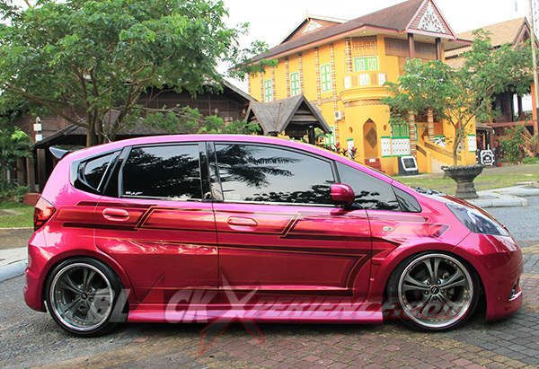 Stella Tak Ingin Kalah dengan Pria