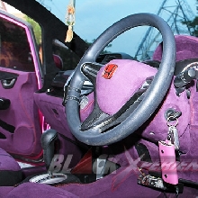 Stella Tak Ingin Kalah dengan Pria