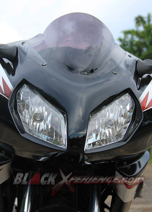 Headlamp menyerupai ZX6