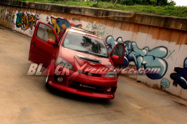 Modifikasi Kombinasi Ada di Sirion YRV DJM