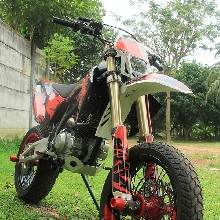 Kawasaki KLX150 Supermoto Caos Custom Bike