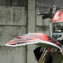 Kawasaki KLX150 Supermoto Caos Custom Bike