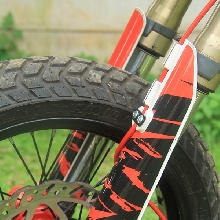 Ban depan Pirelli MT60 120/70-17