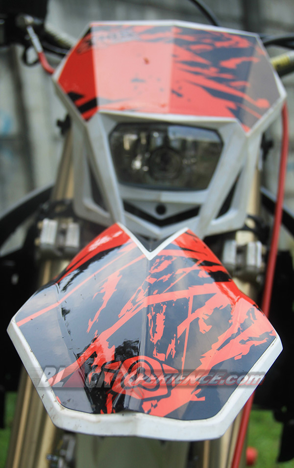 Spakbor depan KTM Supermoto