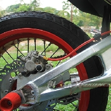 Swing arm Aprillia SXV