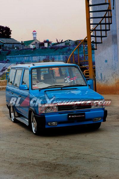 Eris Makin Terasa Tomboy Dengan Kijang Grand Extra