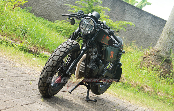 Scorpio Cafe Racer Green Army